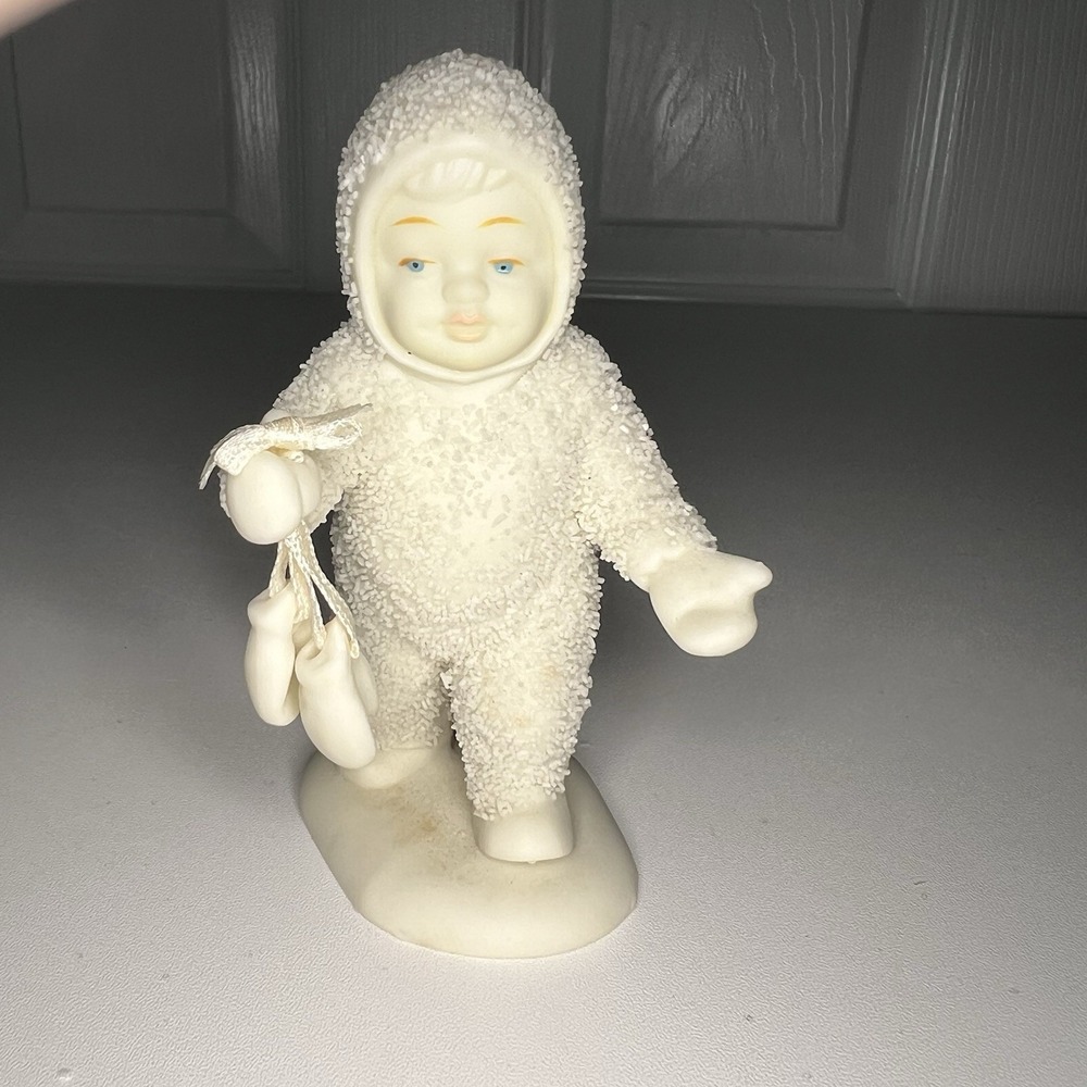 Department 56 Snowbabies "I‎ Found Your Mittens" bisque porcelain figurine